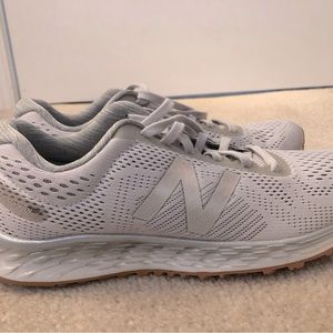 New Balance Sneaker